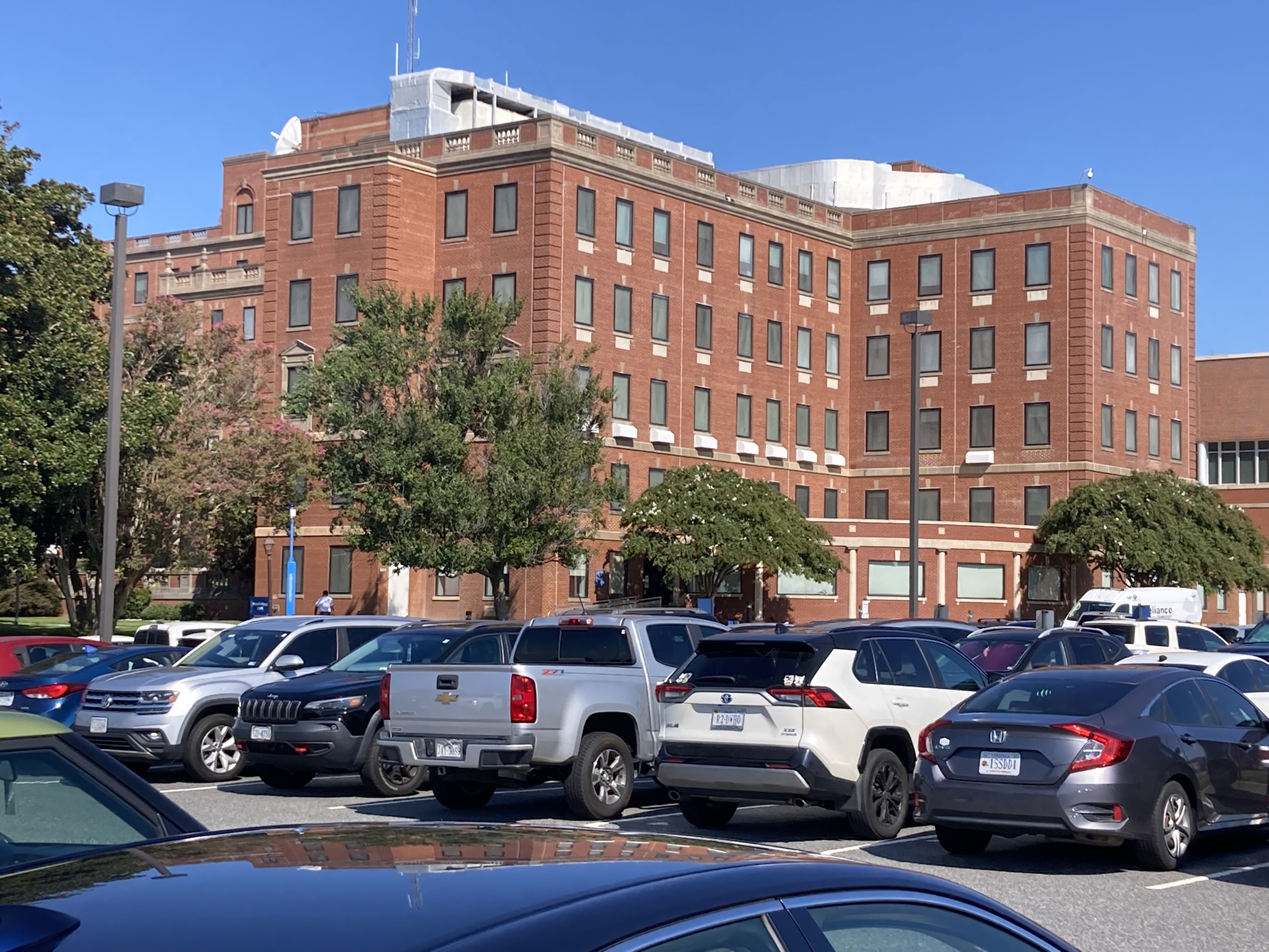 IMG_1664 VA Medical Center – Replace Windows @ Various Bldgs.